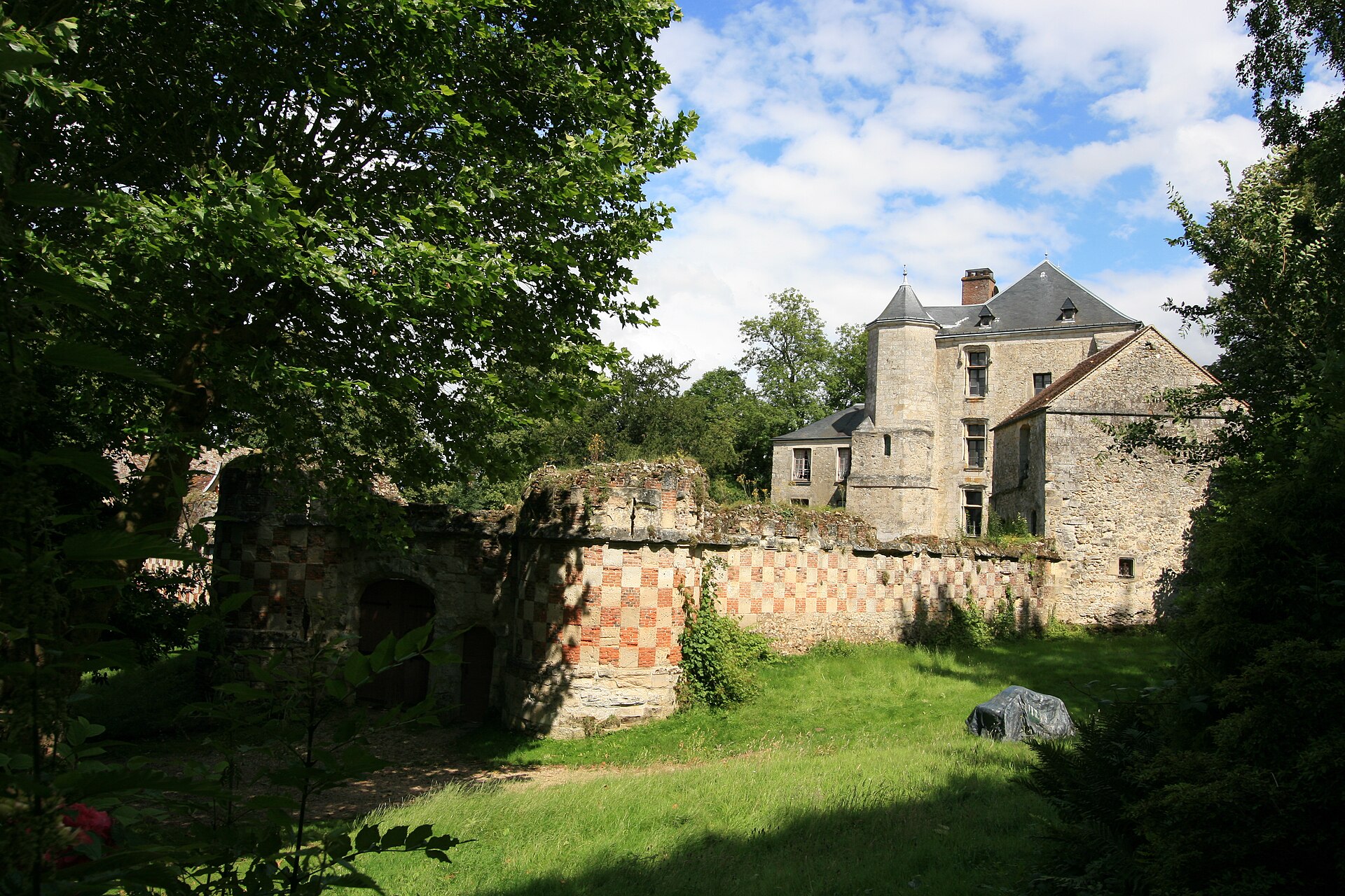 Le Chateau des Tournelles - Arthies.