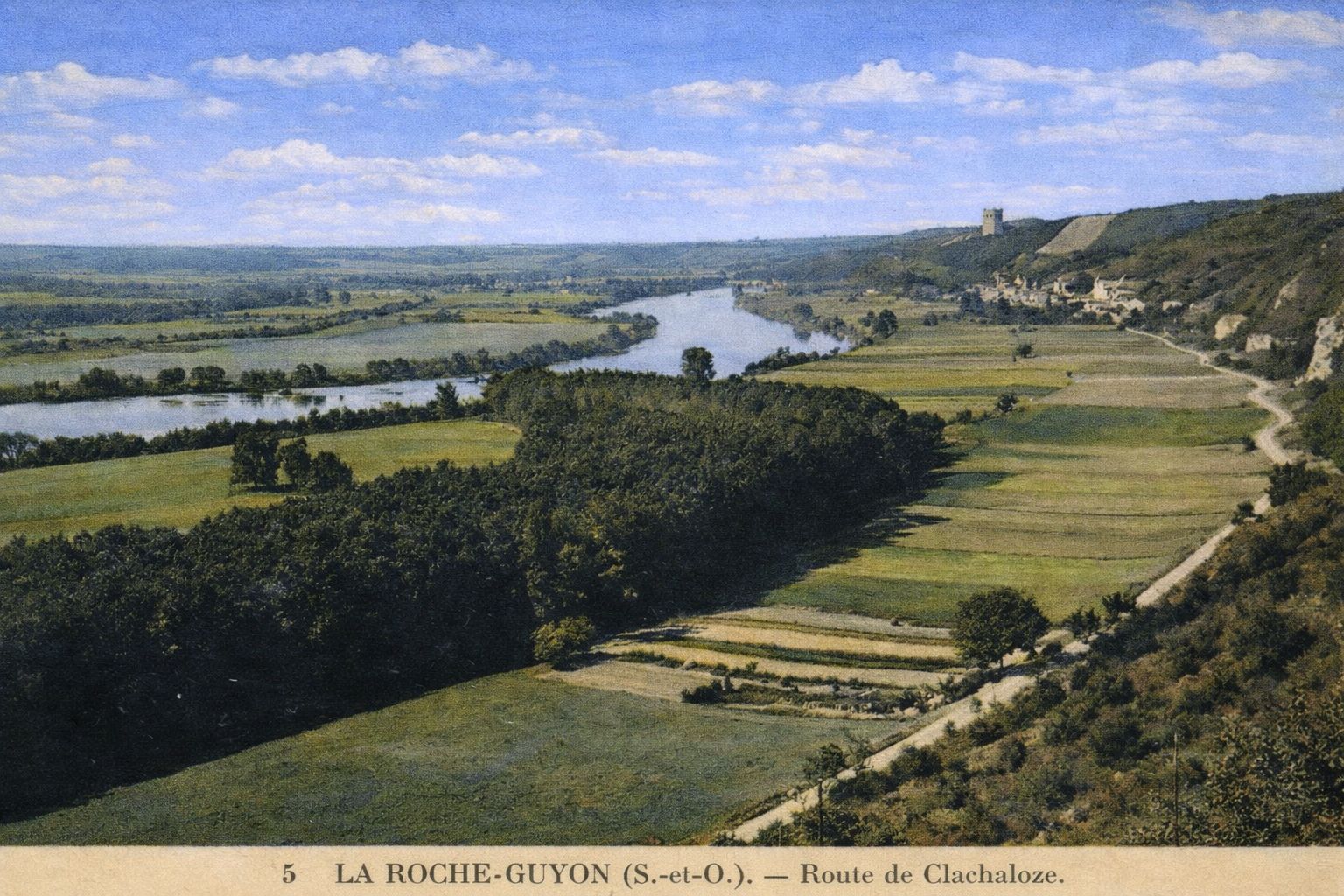 CPA-La-Roche-Guyon-Route-de-Clachaloze-vers1910-colorisee